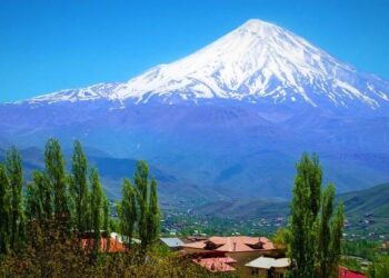 ۱۰ حقیقت باورنکردنی درباره کوه دماوند