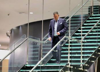 رویداد رسمی رونمایی ریچنست؛ پیام‌ رسان آینده‌نگری در صنعت ساعت کشور